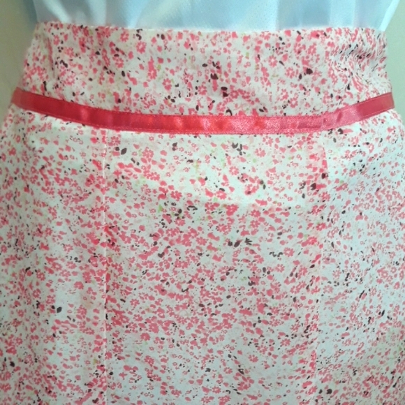 Fashion Bug skirt. - Picture 3 of 9